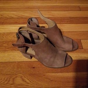Lucky brand suede barimo bootie size 7.5M